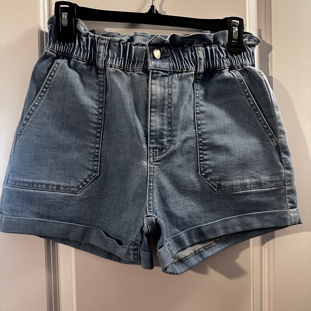 And Now This Paperbag Waist Denim Shorts Light Wash Size 26 High Rise